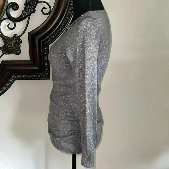 Cache Women’s Gray Spark Silver Sweater Jumper Beaded Rhinestone Accent Collar - Picture 6 of 13